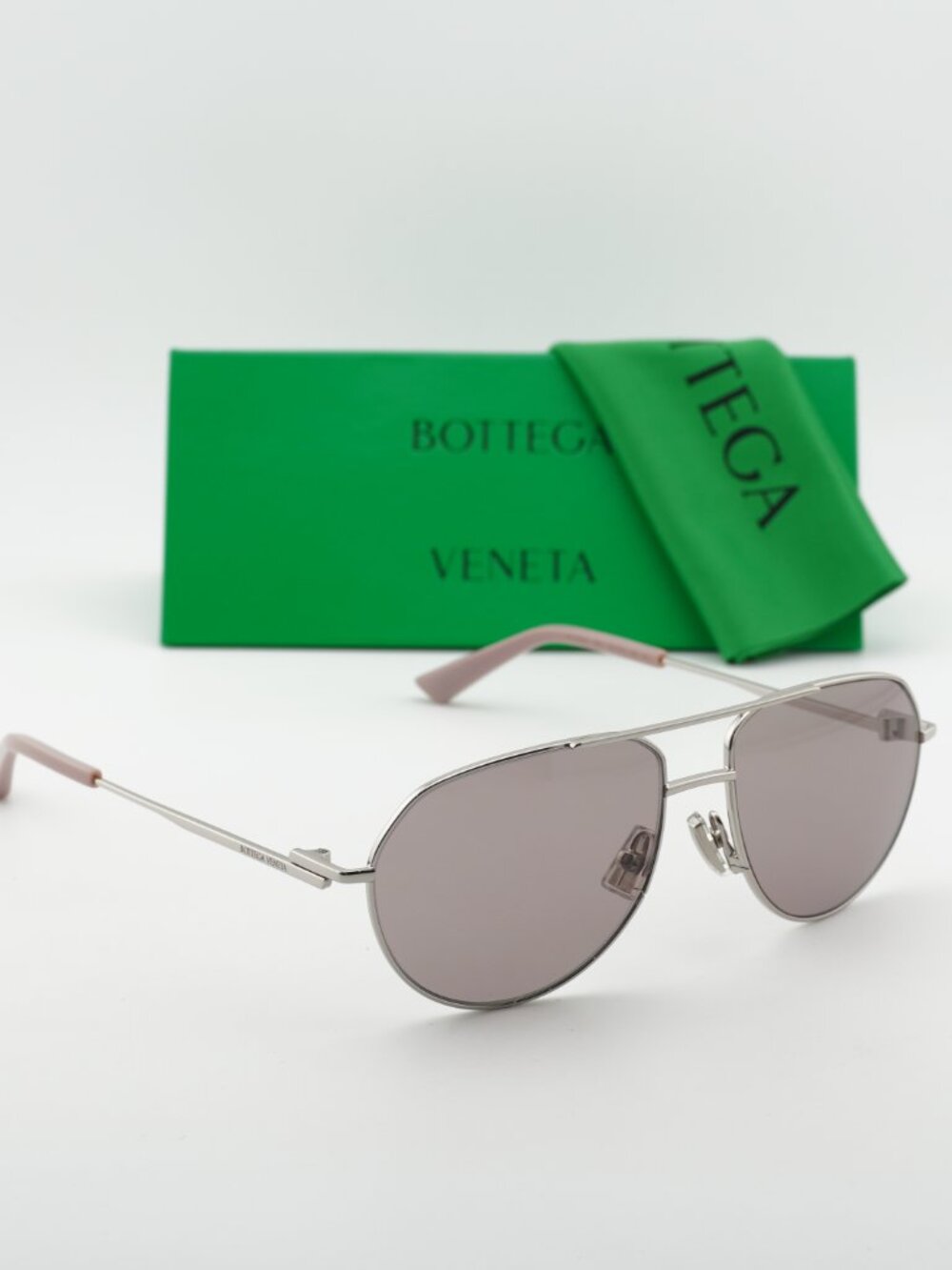 Bottega Veneta BV1302S 004 Aviator Unisex Sunglasses - Silver / Violet
